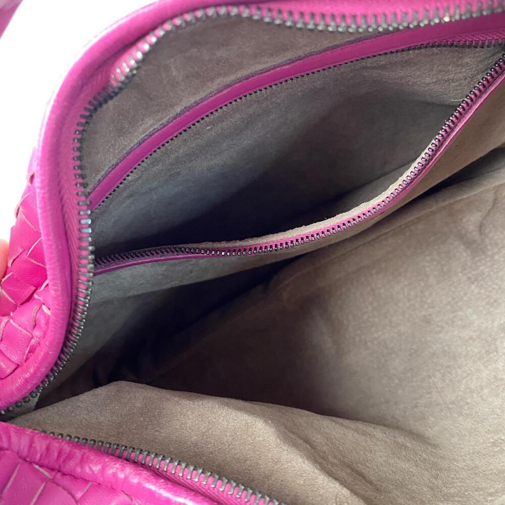 BOTTEGA VENETA Pink Intrecciato Shoulder Bag - Picture 8 of 16